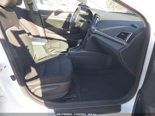 Hyundai Elantra Value Edition 2017 5NPD84LF1HH186955 Image 5
