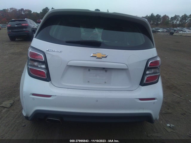 Chevrolet Sonic Lt Auto 2019 1G1JG6SBXK4128350 Image 16