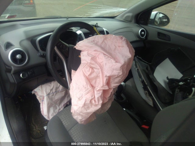 Chevrolet Sonic Lt Auto 2019 1G1JG6SBXK4128350 Image 5