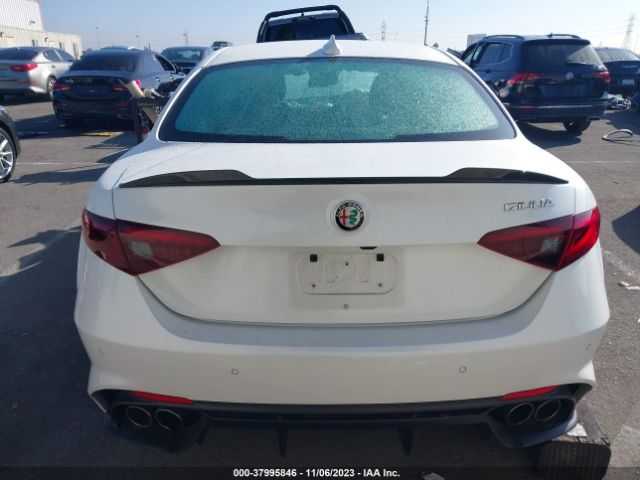 ZARFAEAV5J7578382 Alfa Romeo Giulia Quadrifoglio Rwd