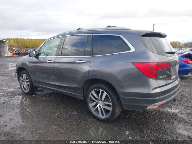 2017 HONDA PILOT TOURING VIN: 5FNYF6H95HB063289