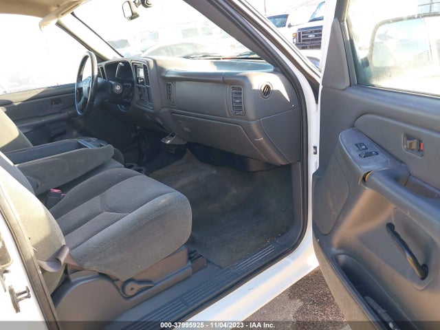 2004 CHEVROLET SILVERADO 1500 LS VIN: 1GCEC19T64E133855