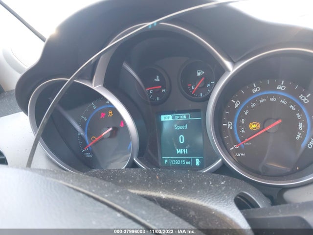 Chevrolet Cruze Ls Auto 2015 1G1PA5SG5F7270353 Image 7