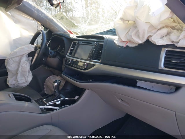 Toyota Highlander Xle V6 2016 5TDJKRFH7GS309083 Image 5