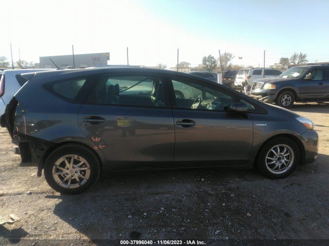 Toyota Prius V Four 2017 JTDZN3EU8HJ063746 Image 14