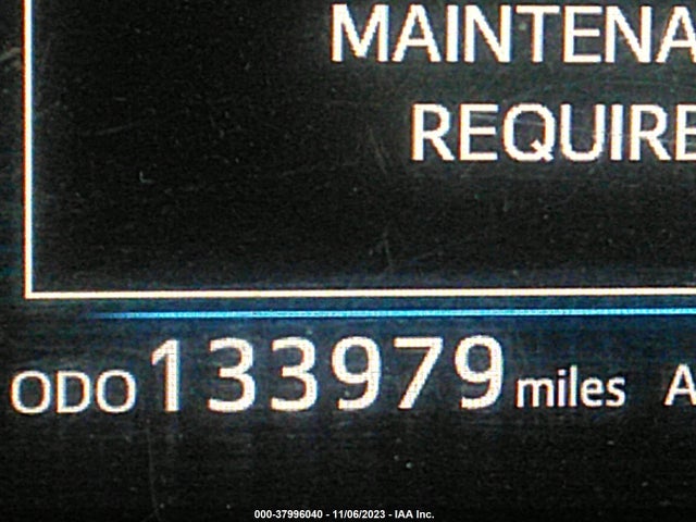 Toyota Prius V Four 2017 JTDZN3EU8HJ063746 Image 16