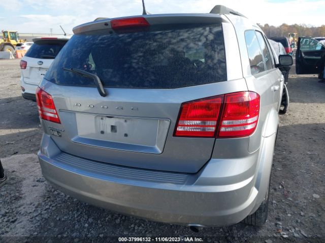 3C4PDCAB9JT474831 Dodge JOURNEY SE