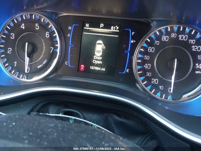 Chrysler 200 Limited 2016 1C3CCCAB1GN157432 Image 7
