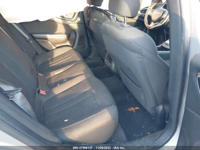 Chrysler 200 Limited 2016 1C3CCCAB1GN157432 Image 8