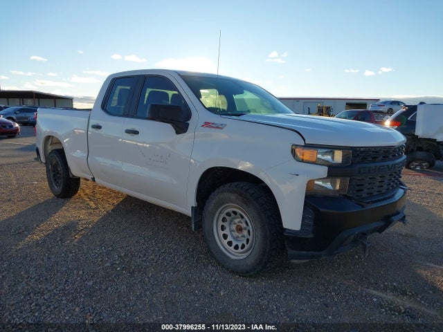 2019 1GCRYAEF0KZ186978 main image
