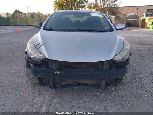 2013 HYUNDAI ELANTRA GLS VIN: 5NPDH4AE4DH381839