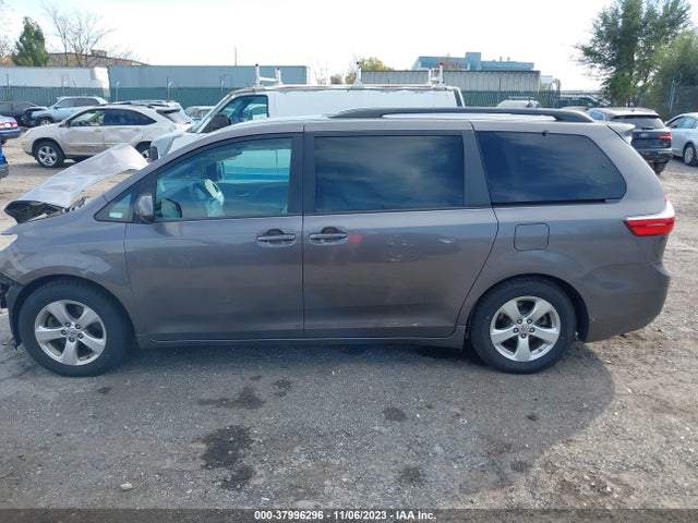 Toyota Sienna Le 8 Passenger 2016 5TDKK3DC6GS737476 Image 14