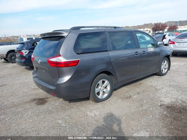 Toyota Sienna Le 8 Passenger 2016 5TDKK3DC6GS737476 Image 4