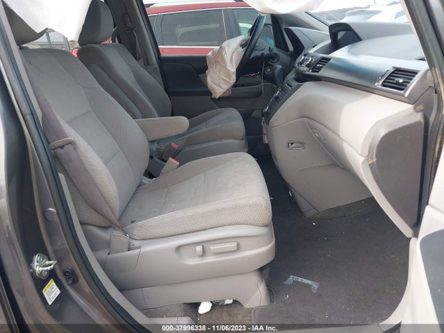 2015 HONDA ODYSSEY LX VIN: 5FNRL5H27FB119174