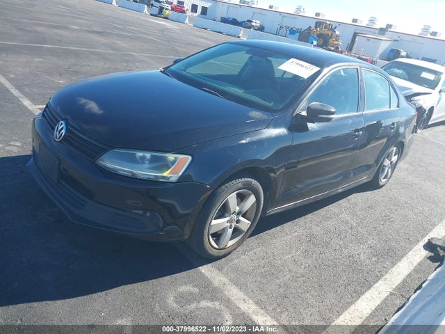 3VWD17AJ5EM221772 Volkswagen Jetta 1.8t Se
