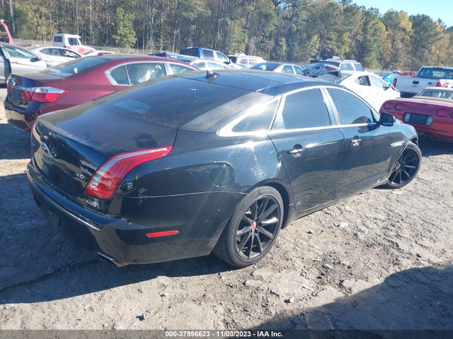 2014 JAGUAR XJ SAJWA1CZ4E8V74330 Photo 3