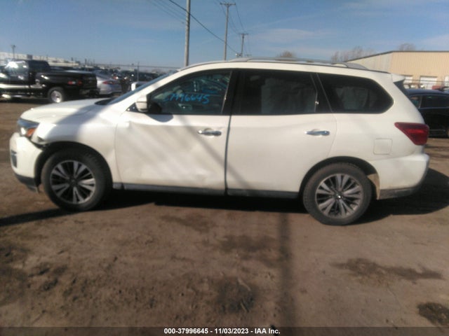 2017 NISSAN PATHFINDER SV VIN: 5N1DR2MMXHC656762