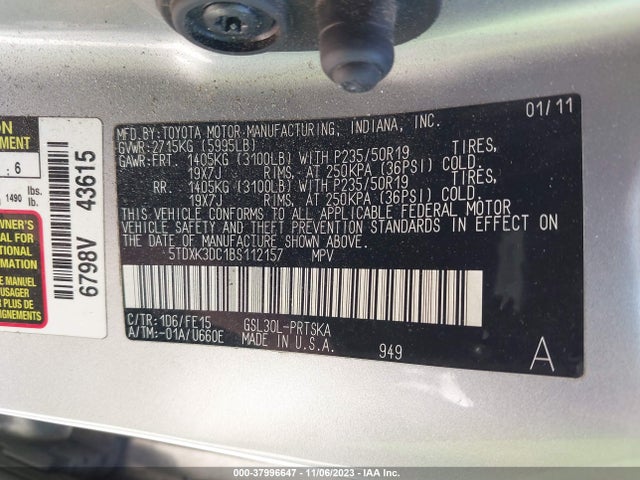 2011 TOYOTA SIENNA SE VIN: 5TDXK3DC1BS112157