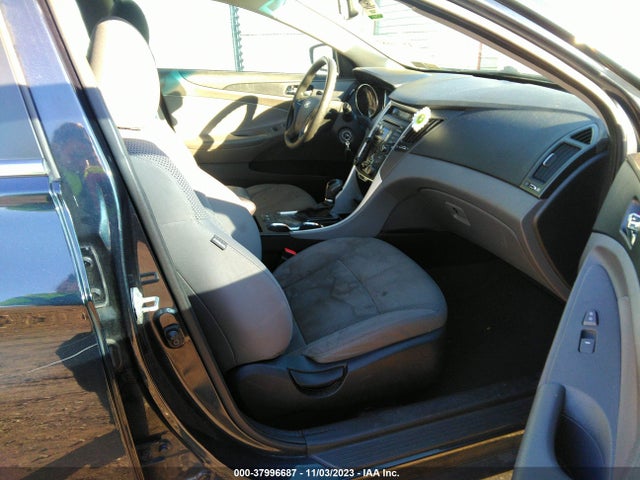 2013 HYUNDAI SONATA GLS VIN: 5NPEB4AC1DH644759