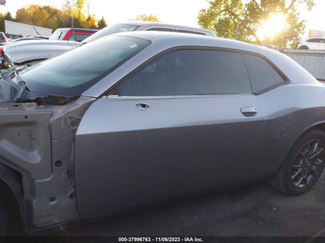 2C3CDZGG0HH555616 Dodge Challenger Gt
