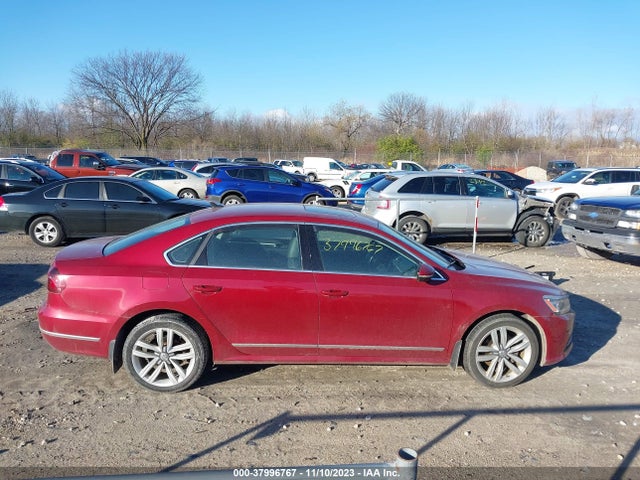 Продаж на аукціоні авто 2017 Volkswagen Passat 1.8t Se, vin: 1VWGT7A33HC002730, номер лоту: 37996767