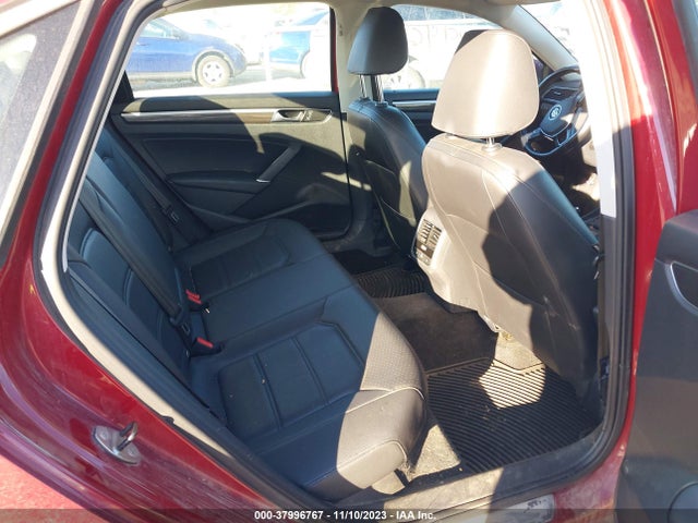 Продаж на аукціоні авто 2017 Volkswagen Passat 1.8t Se, vin: 1VWGT7A33HC002730, номер лоту: 37996767