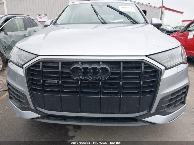 WA1LXAF74MD032428 Audi Q7 Premium Plus