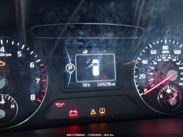 5XYPG4A3XHG221315 KIA Sorento 2.4l Lx