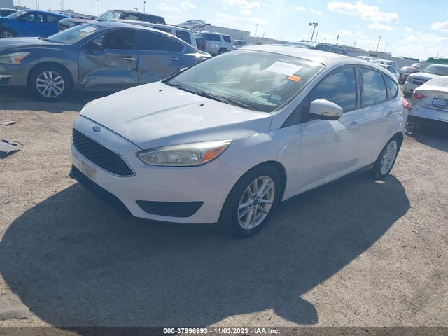 1FADP3K27FL210413 Ford FOCUS SE