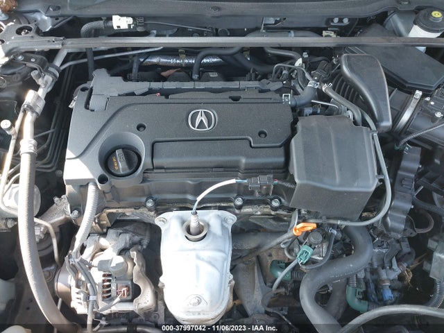 2017 ACURA TLX VIN: 19UUB1F35HA000425