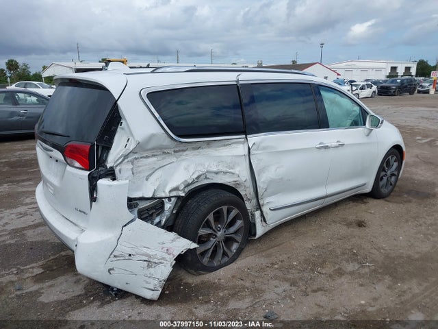 Chrysler Pacifica Limited 2017 2C4RC1GG0HR669300 Image 4