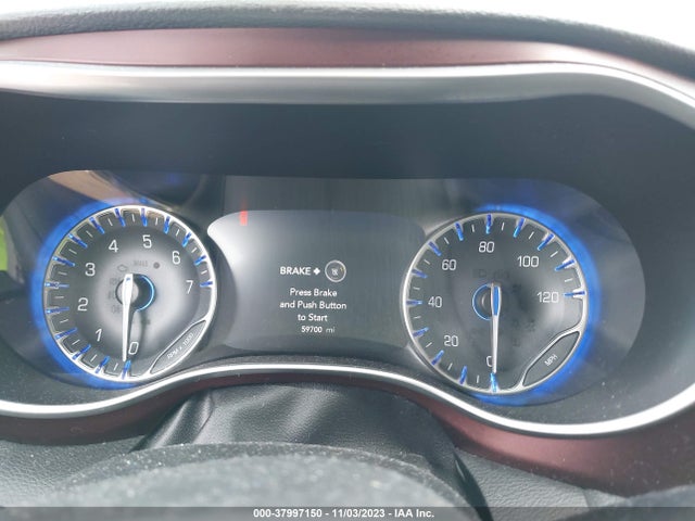 Chrysler Pacifica Limited 2017 2C4RC1GG0HR669300 Image 7