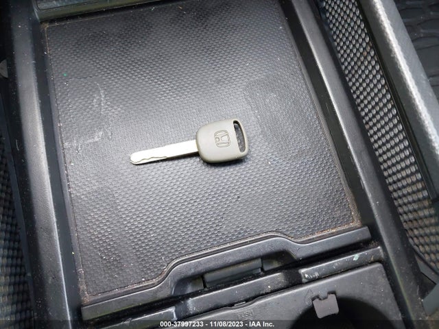 2006 HONDA PILOT EX-L VIN: 2HKYF18646H564424