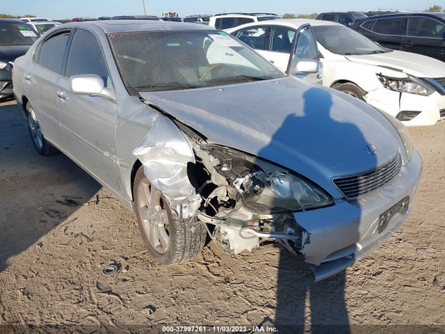 2005 LEXUS ES 330 VIN: JTHBA30G955132302