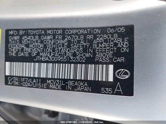 2005 LEXUS ES 330 VIN: JTHBA30G955132302