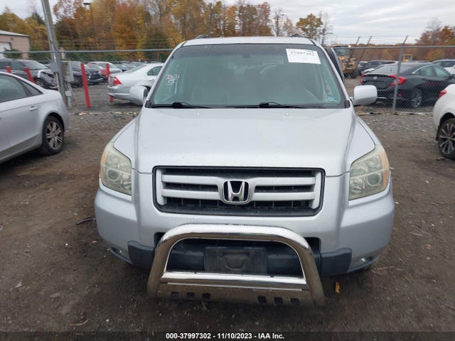 2006 HONDA PILOT EX-L VIN: 2HKYF18696H505997