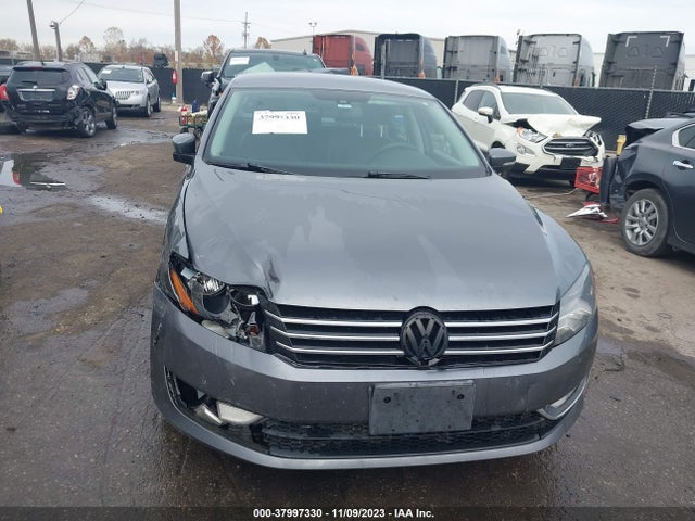 2015 VOLKSWAGEN PASSAT 1.8T LIMITED EDITION VIN: 1VWAS7A34FC114555