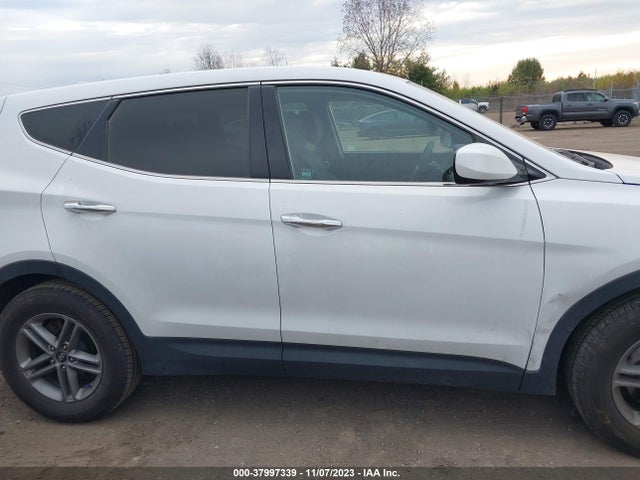 2017 HYUNDAI SANTA FE SPORT 2.4L VIN: 5NMZTDLB6HH010286