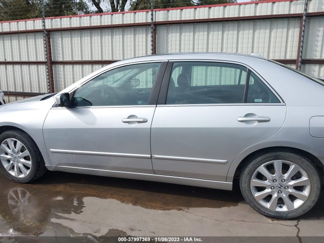 2007 HONDA ACCORD 3.0 EX VIN: 1HGCM66557A080330