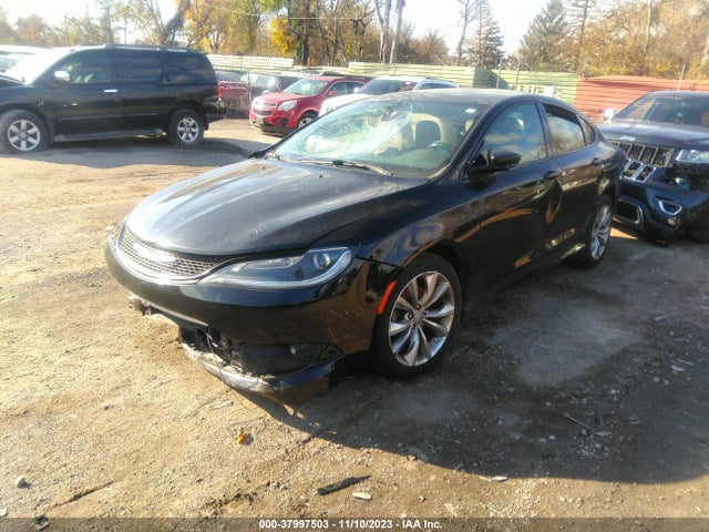 Chrysler 200 S 2015 1C3CCCBB1FN729080 Image 2