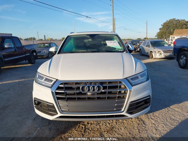 WA1CNAFY2K2074104 Audi Q5 45 Premium