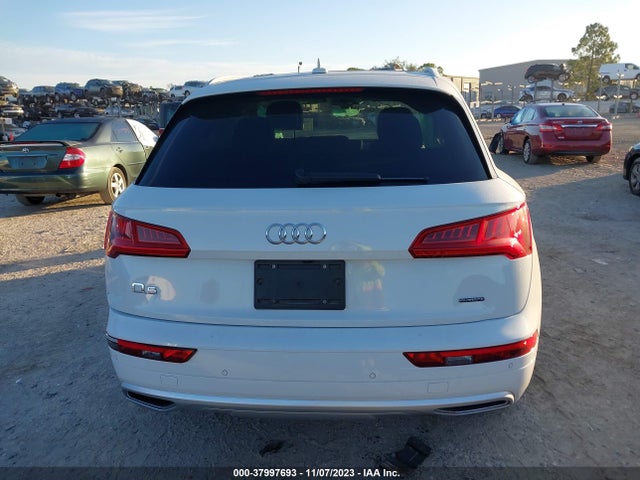 WA1CNAFY2K2074104 Audi Q5 45 Premium