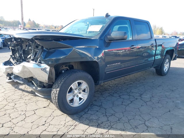 Chevrolet Silverado 1500 1lt 2018 1GCUKREC3JF218421 Image 2