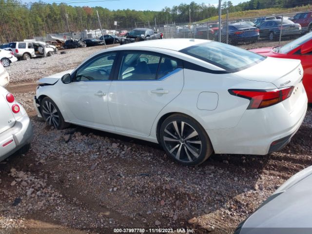 1N4BL4CV7NN300407 Nissan Altima Sr Fwd