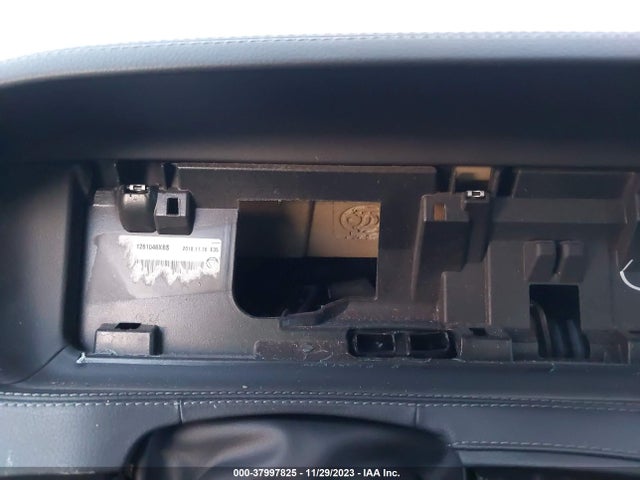 2019 MERCEDES-BENZ S 560 VIN: WDDUG8DB5KA468008