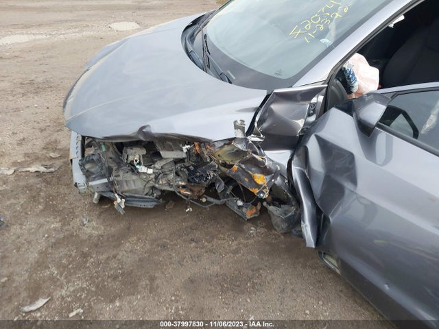 2018 HONDA HR-V LX VIN: 3CZRU5H37JM715258