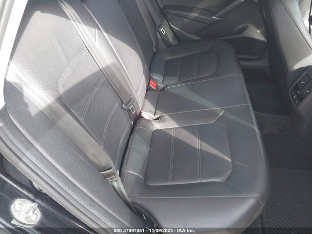 1VWBA7A34JC025150 Volkswagen Passat 2.0t Se