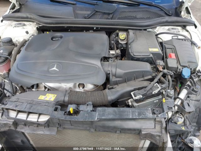 WDCTG4EB7GJ203895 Mercedes-Benz Gla Gla 250