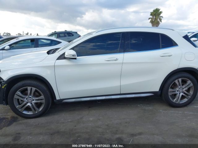 WDCTG4EB7GJ203895 Mercedes-Benz Gla Gla 250