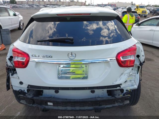 WDCTG4EB7GJ203895 Mercedes-Benz Gla Gla 250